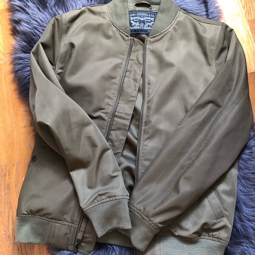 Levi’s bomber jacket